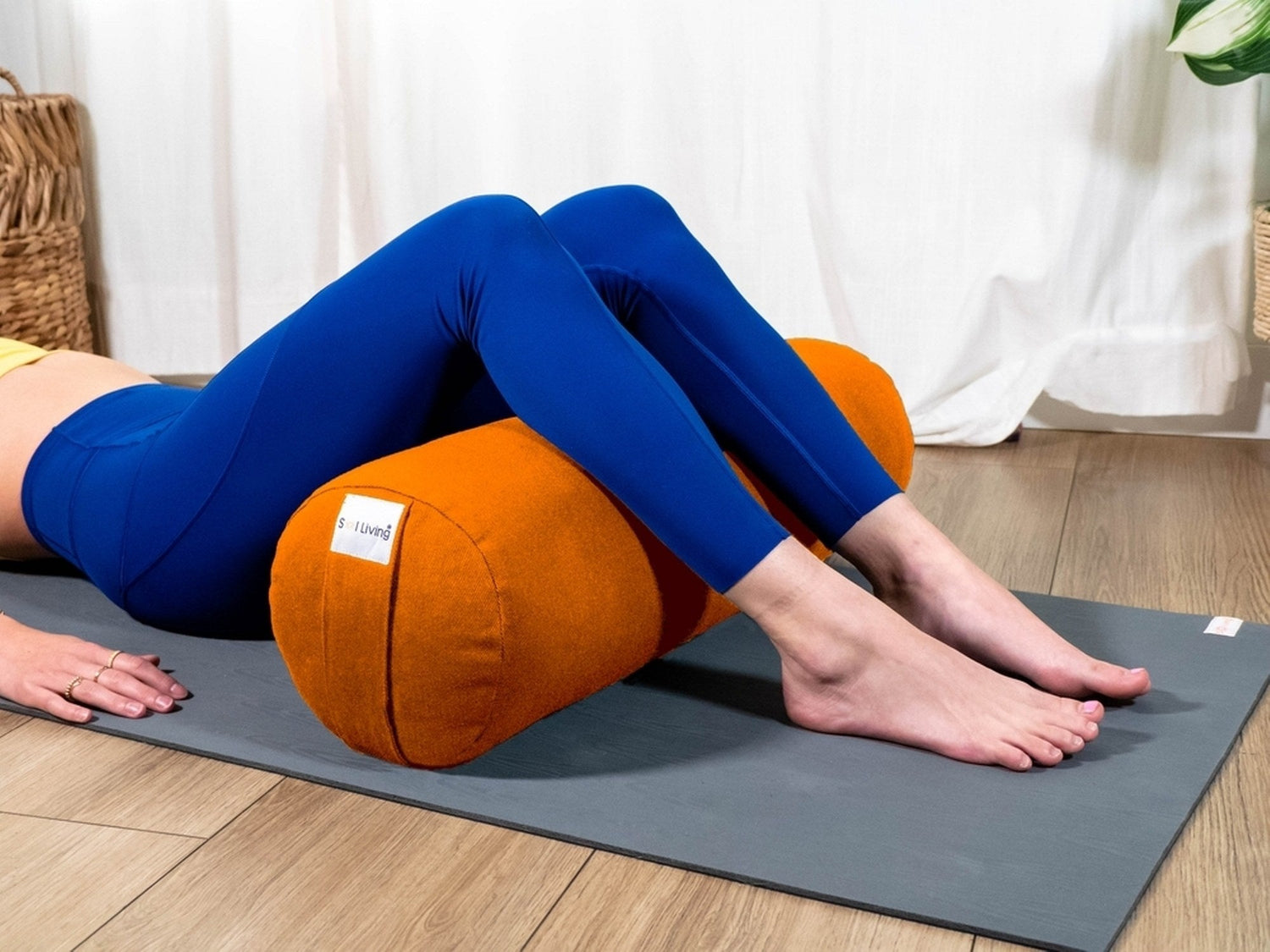 Bolster Pillow for Yoga & Meditation - Pranayama Cylindrical Cotton Bolster (26