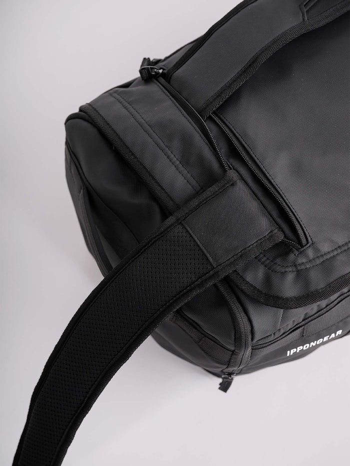 2 in 1 Sports Bag by IpponGear - Black