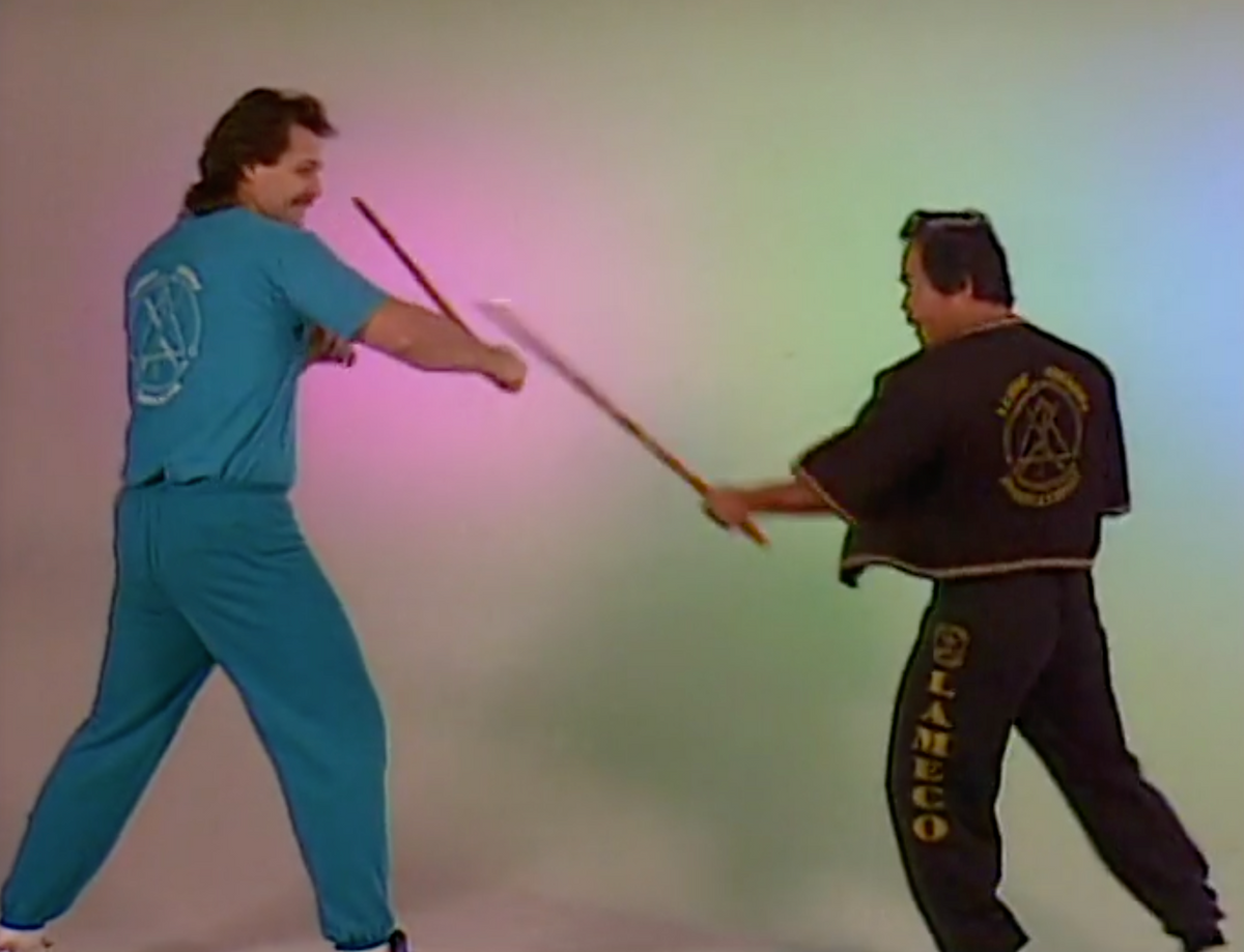 Learn to FIGHT Like an ESKRIMADOR - Double Stick Fighting