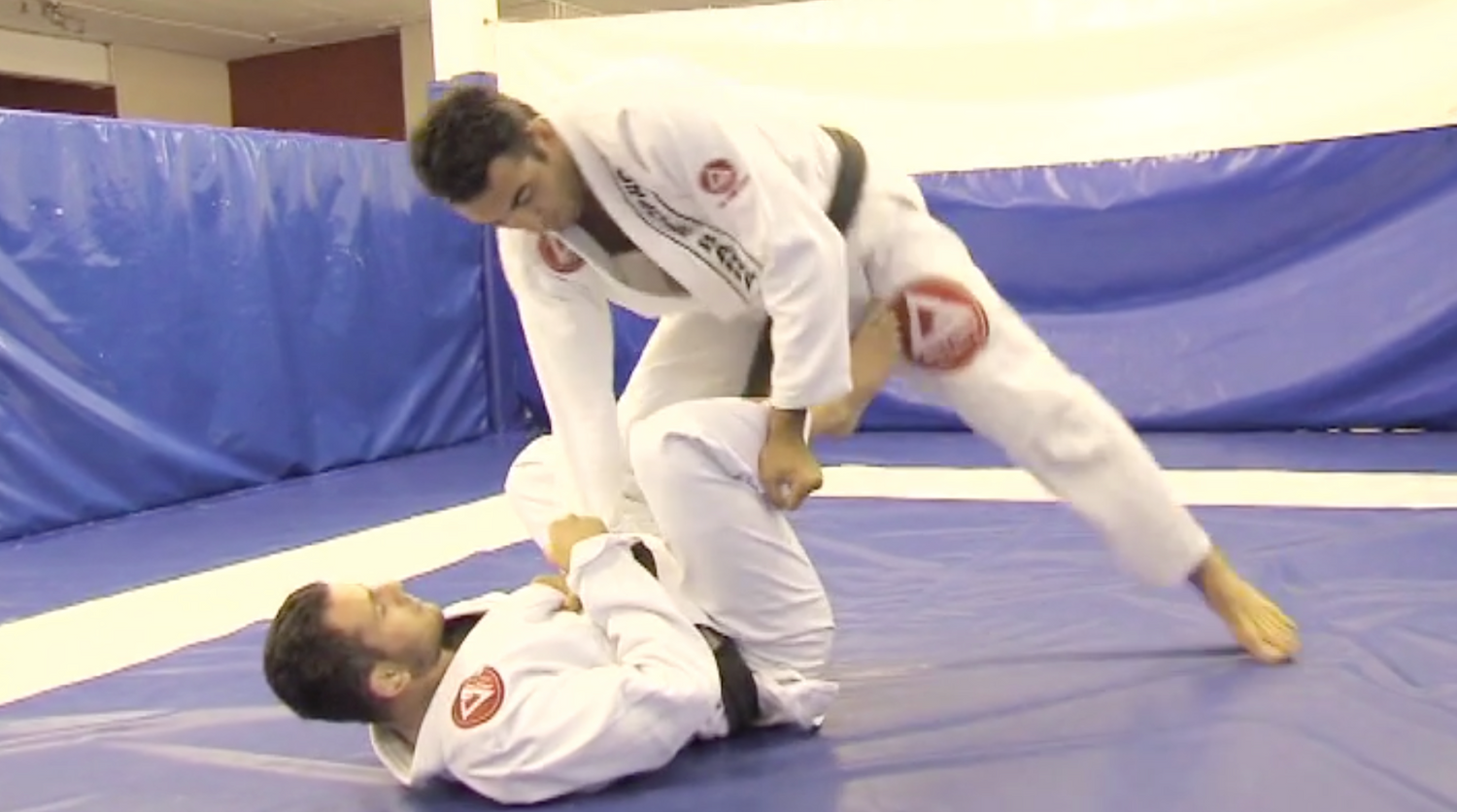 Invisible Jiu Jitsu: De La Riva & Spider Guard DVD by Braulio Estima (Preowned)