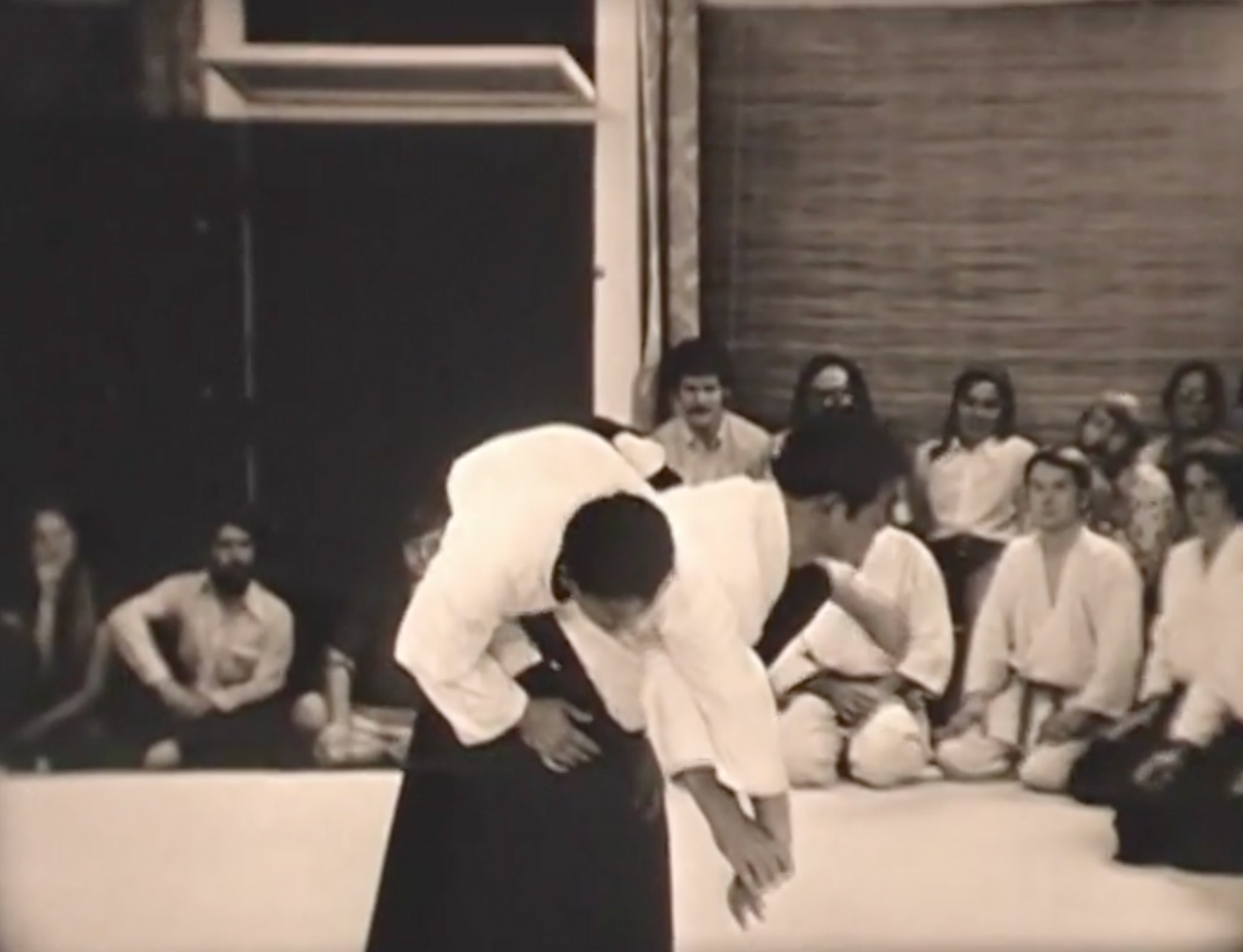 Aiki Ken w Bonus Features by Morihiro Saito (On Demand)