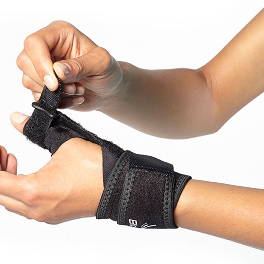 Thumb Splint by Bioskin