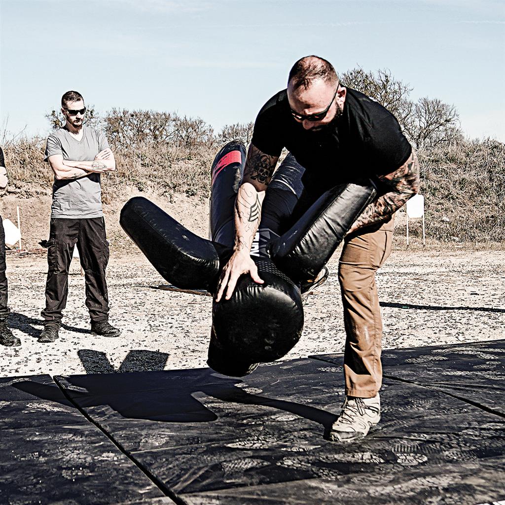 VERSYS VS.2 Grappling Simulator