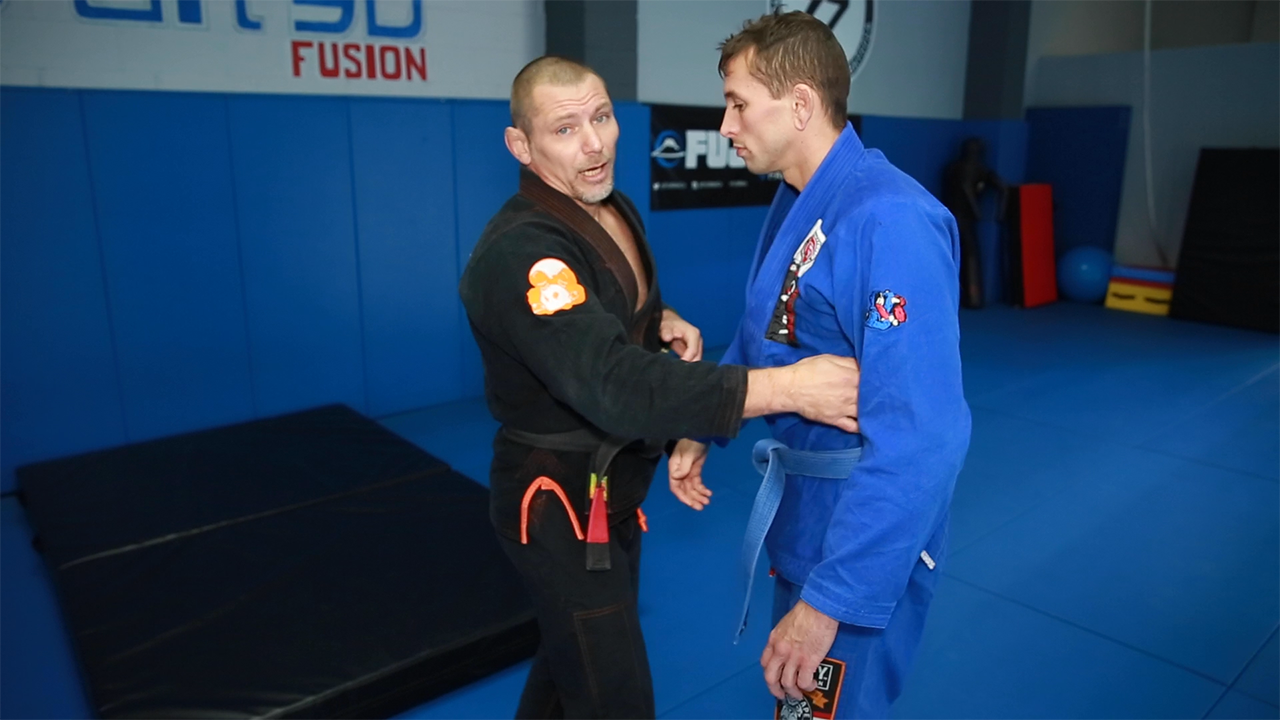 The Elbow Weave Throw Series by Vladislav Koulikov (On Demand) - Budovideos