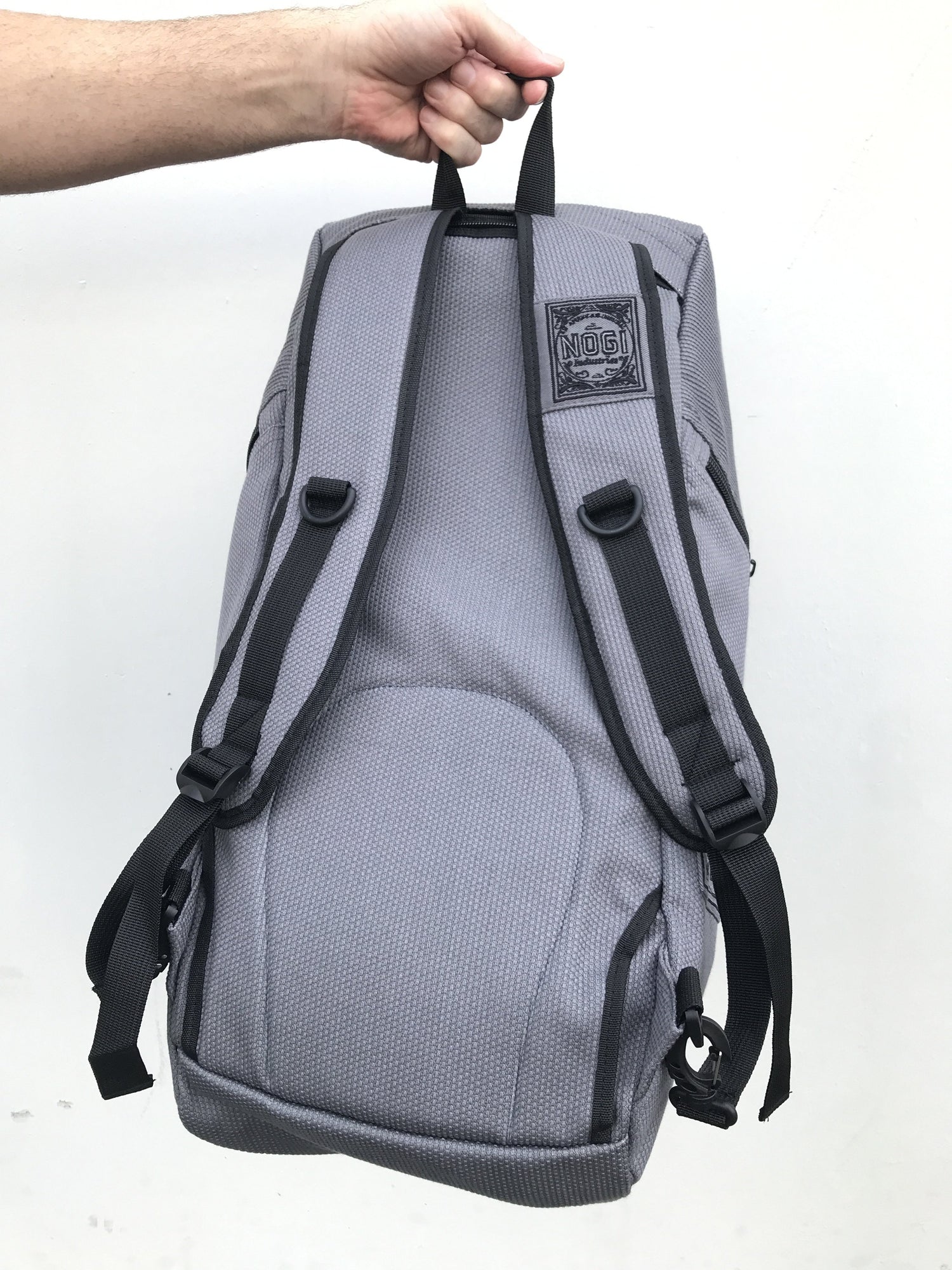 Nogi Tyme 3 Way Convertible Large Gear Bag - GRAY OR BLACK - Budovideos