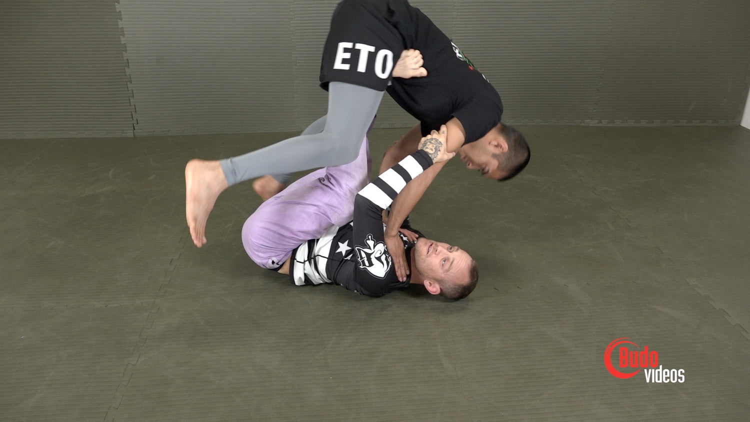 Sweep Dreams by Jeff Glover (On Demand) - Budovideos Inc