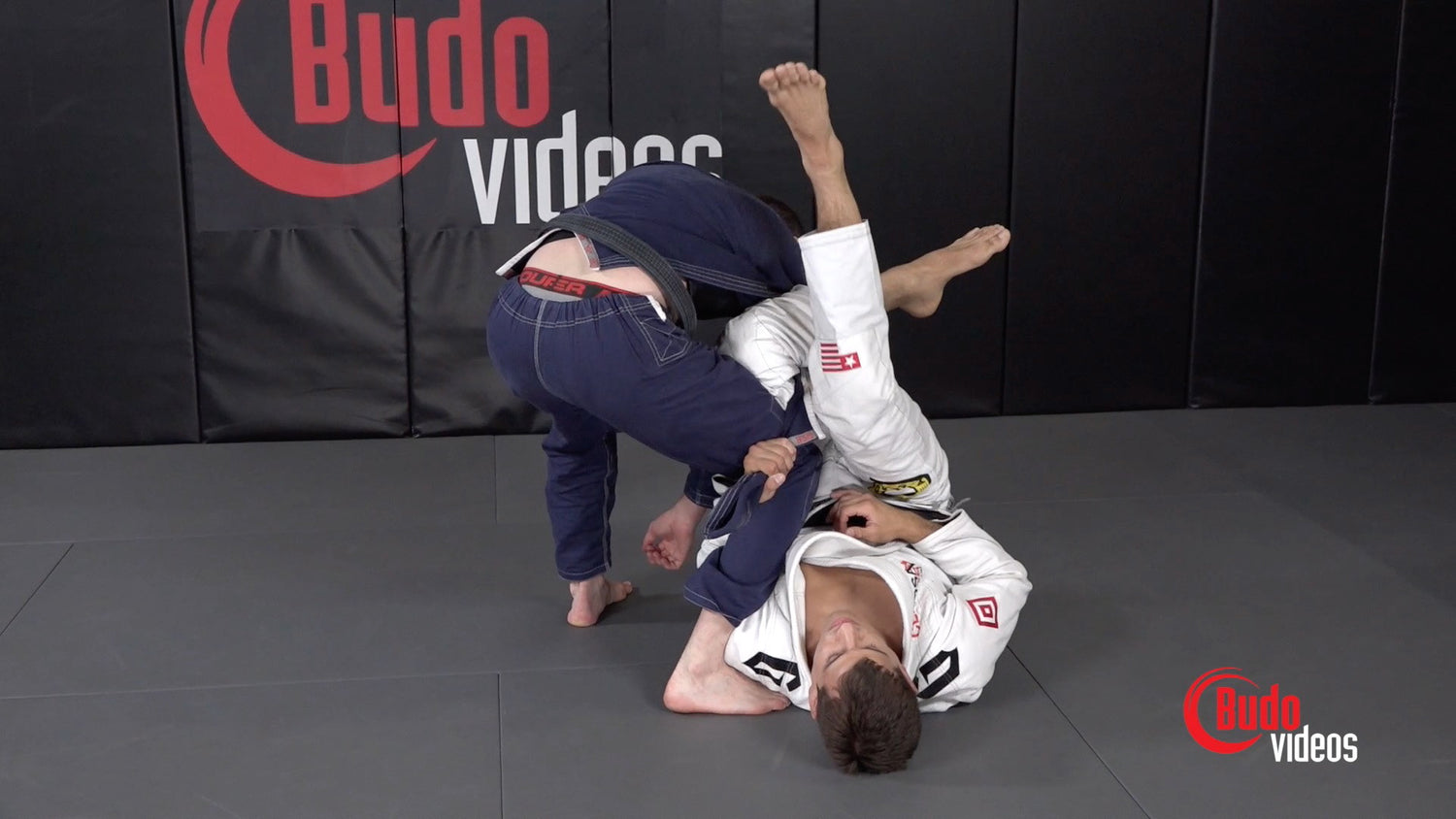 Lapel Guard Killer DVD or Blu-ray by Osvaldo Queixinho Moizinho - Budovideos Inc