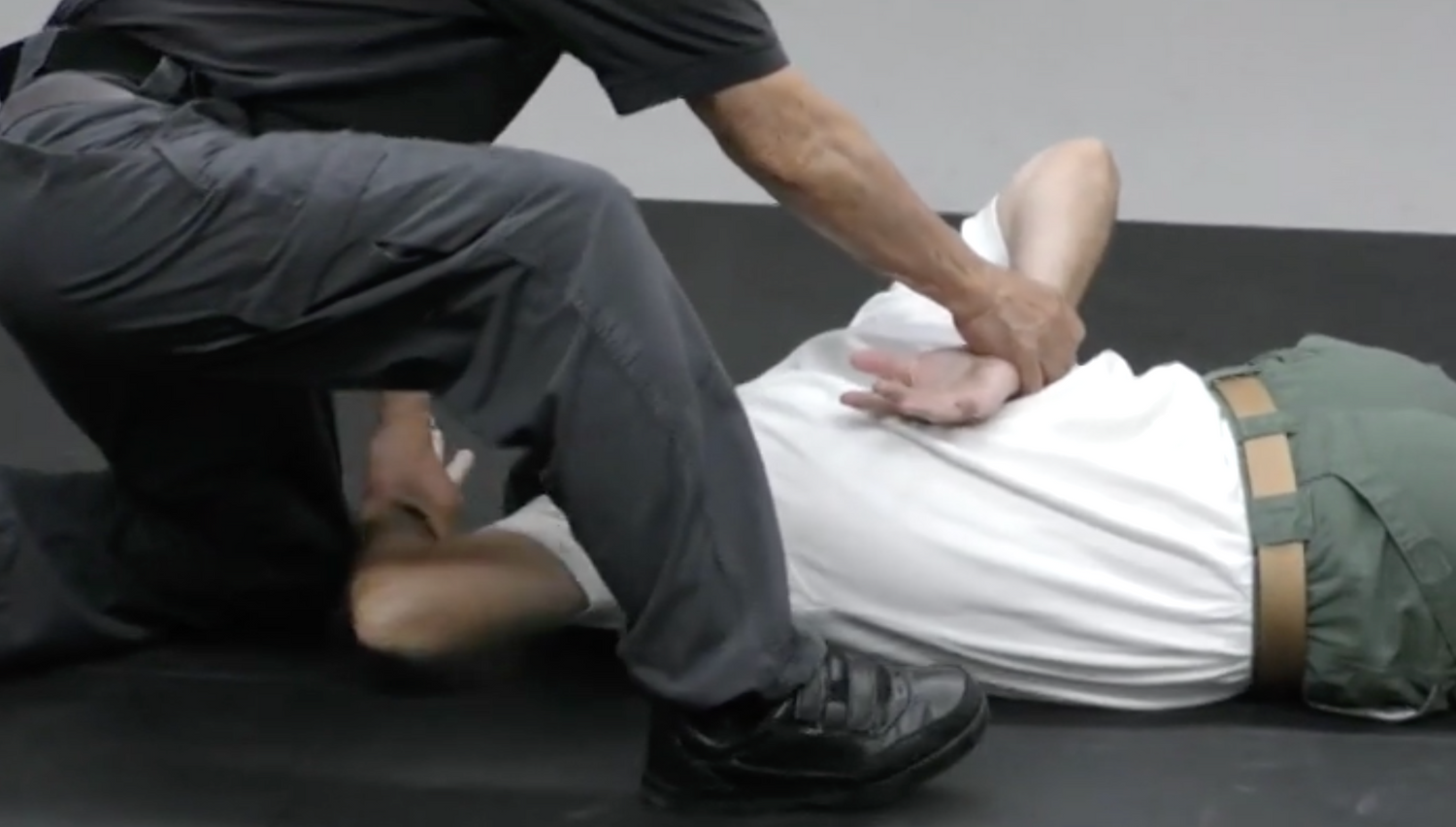 Nobutake Locking System Capture & Control DVD with Ben Otake - Budovideos Inc