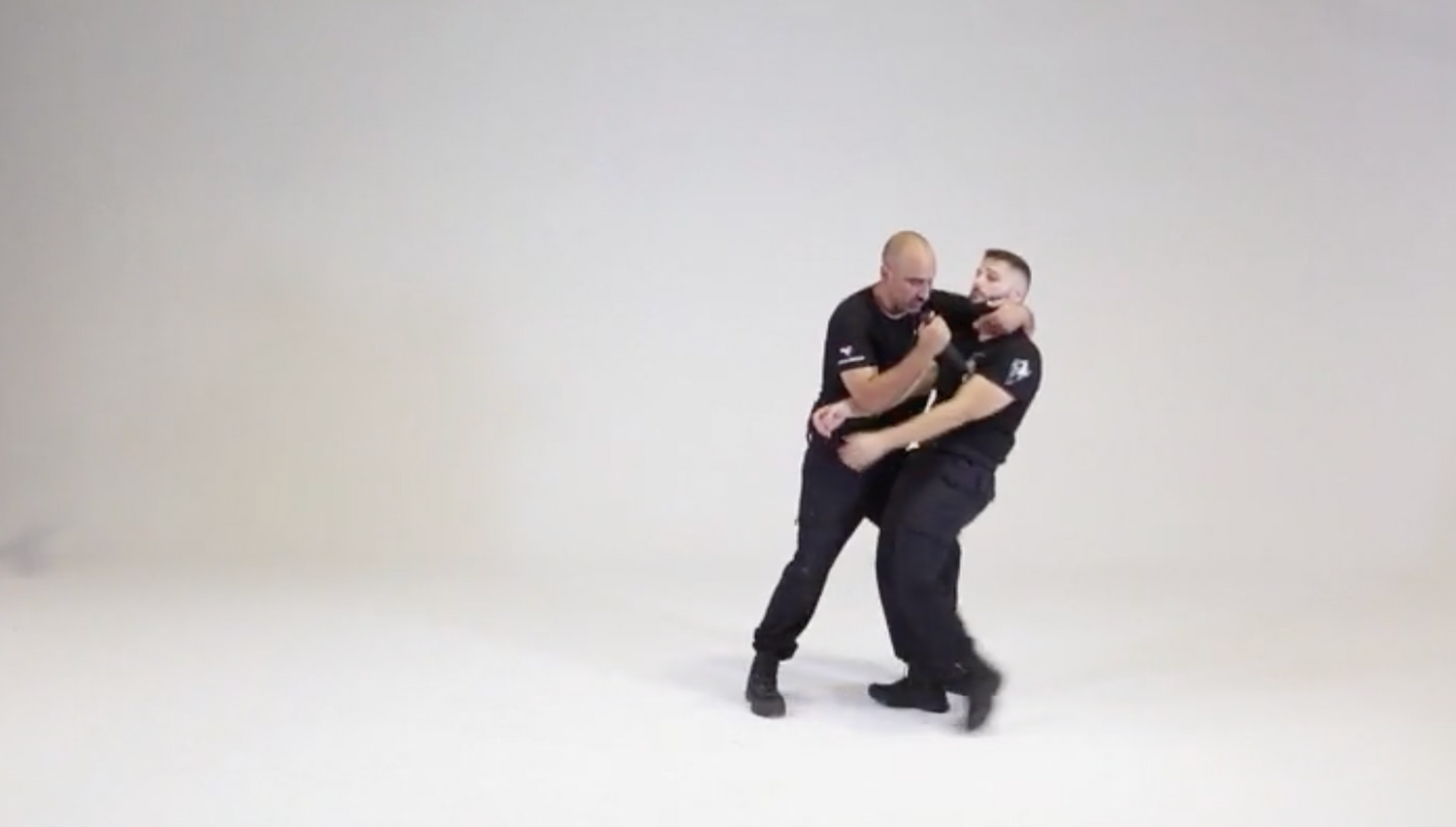 Signum Gladius Military Knife Combat DVD by Sergio Verdeguer