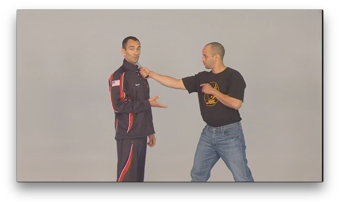 Ling Gar Kung Fu Knife Defense by Vincent Lyn (On Demand) - Budovideos Inc