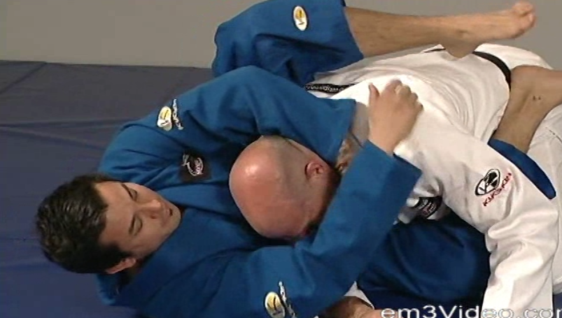 Essential Brazilian Jiu Jitsu Volume 3: Combinations & Drills by Renato Magno (On Demand) - Budovideos Inc