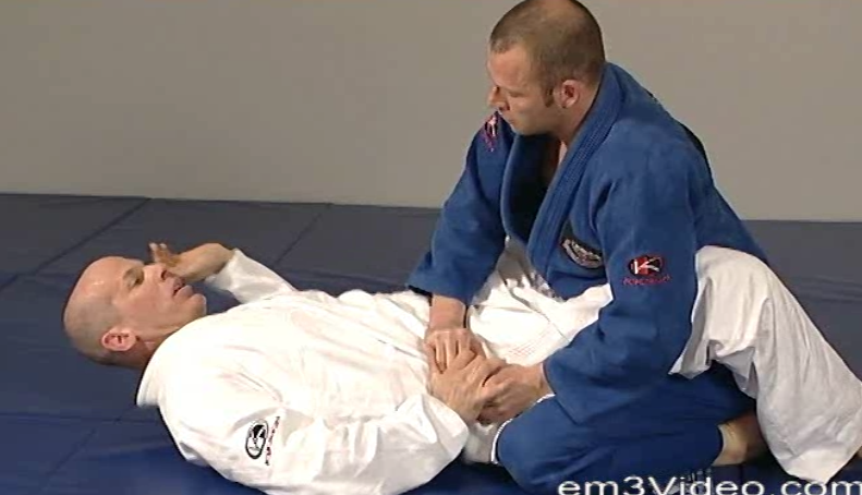 Essential Brazilian Jiu Jitsu Volume 3: Combinations & Drills by Renato Magno (On Demand) - Budovideos Inc
