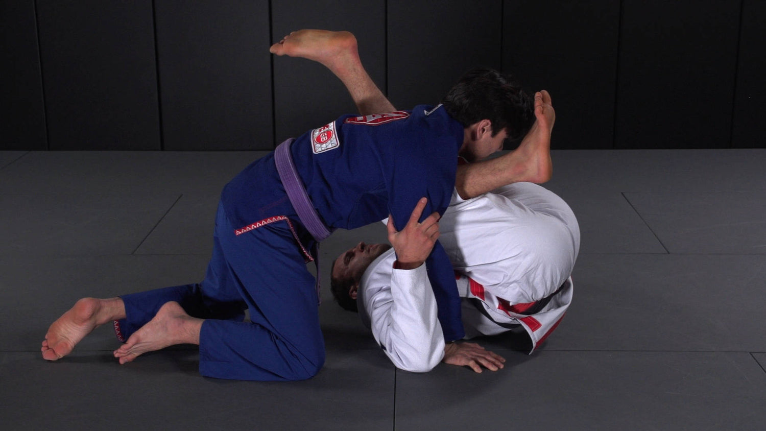 Inverted Triangle DVD by Victor Estima - Budovideos Inc