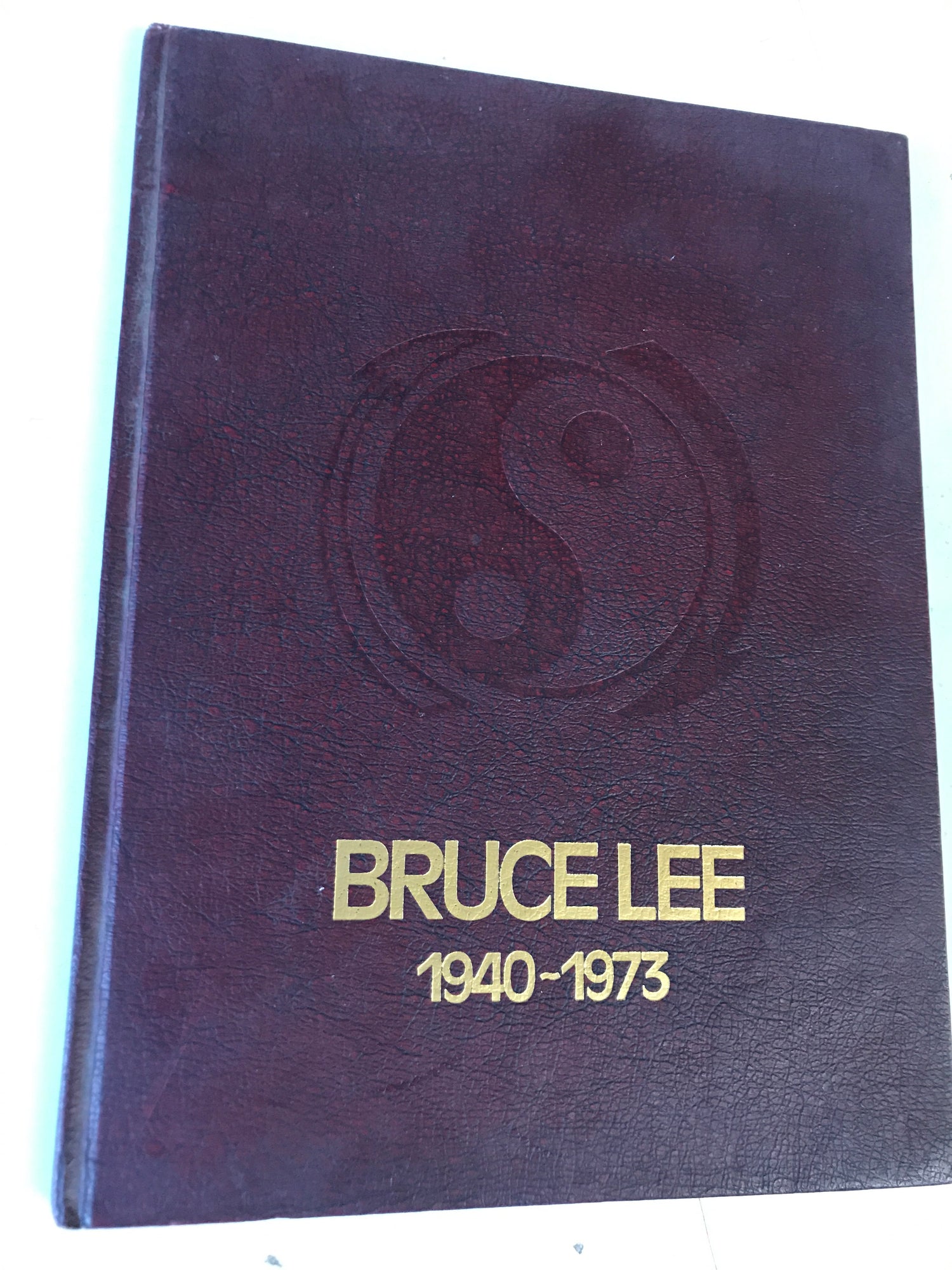 Bruce Lee 1940-1973 Hardcover Book (Preowned) - Budovideos Inc
