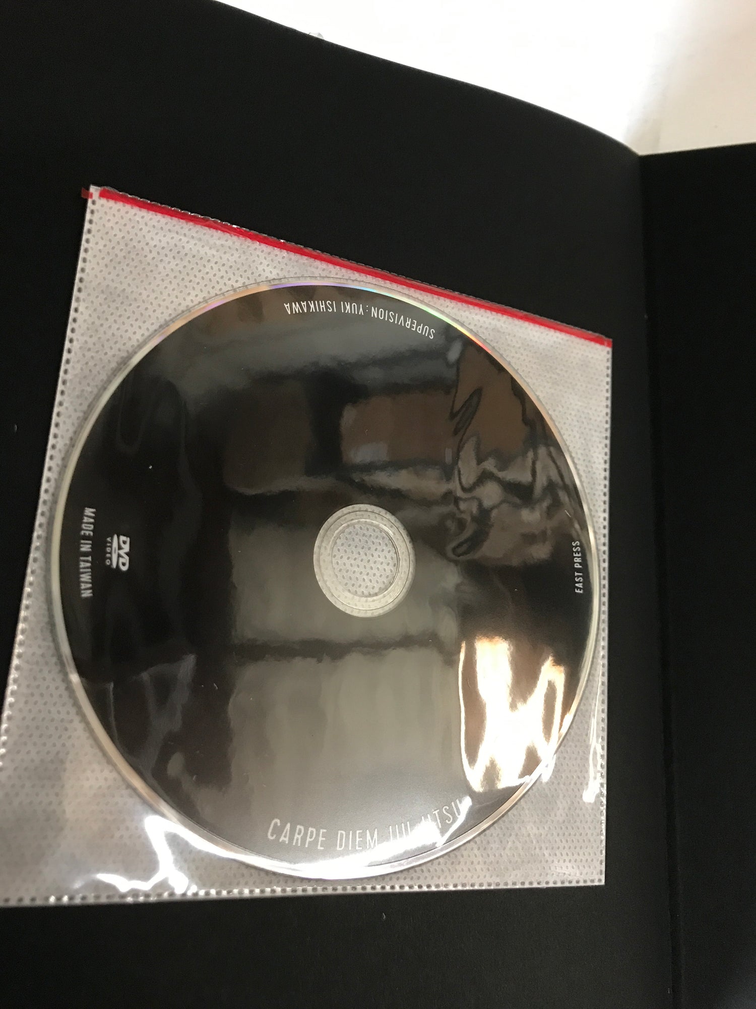 Carpe Diem Jiu-Jitsu Book & DVD with Yuki Ishikawa - Budovideos Inc