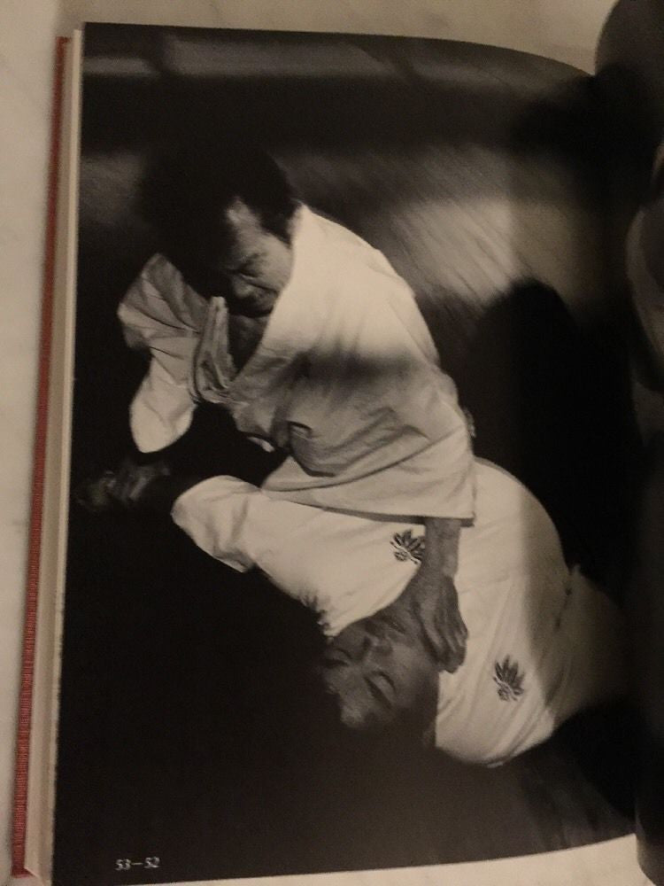 Nihon no Budo Book 4: Jujutsu (Preowned) - Budovideos Inc