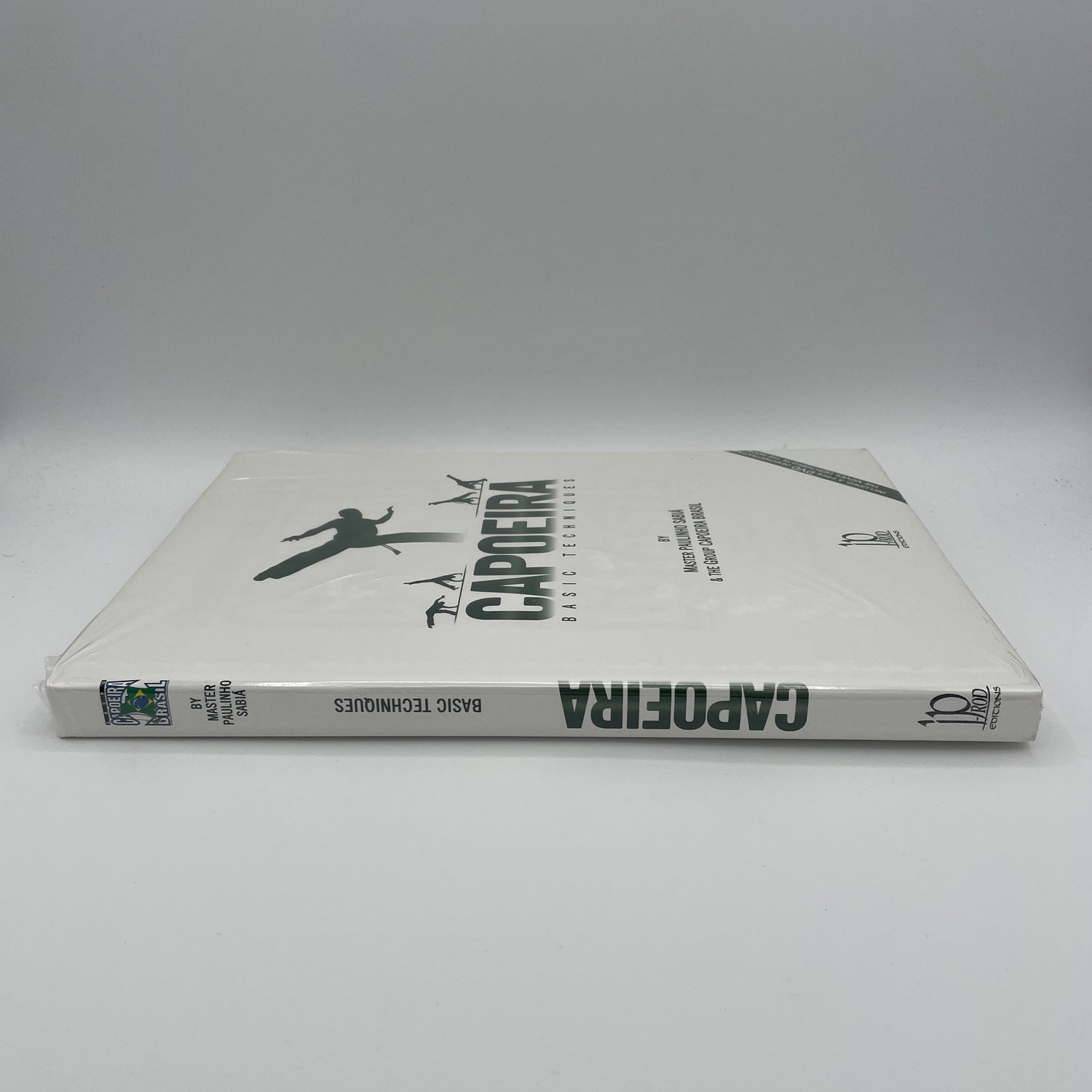 Capoeira Basic Techniques Book & DVD by Paulinho Sabia (Hardcover)