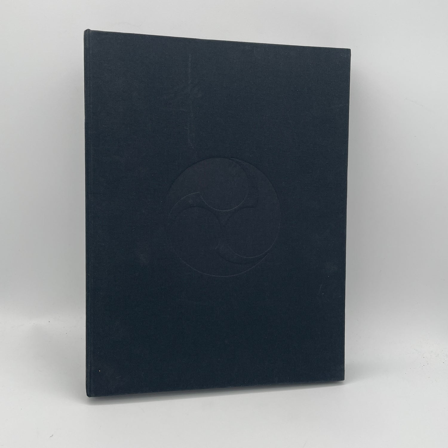 Bujinkan Dojo Giga Limited Edition Book 2: Earth by Masaaki Hatsumi (Hardcover) (Preowned)