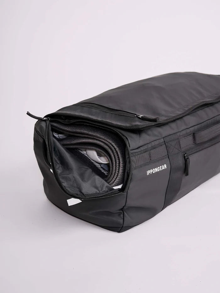 2 in 1 Sports Bag by IpponGear - Black