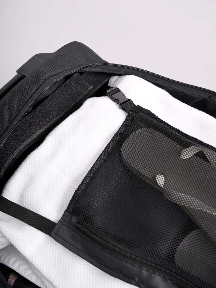 LARGE Travel Trolley Bag by IpponGear - Black