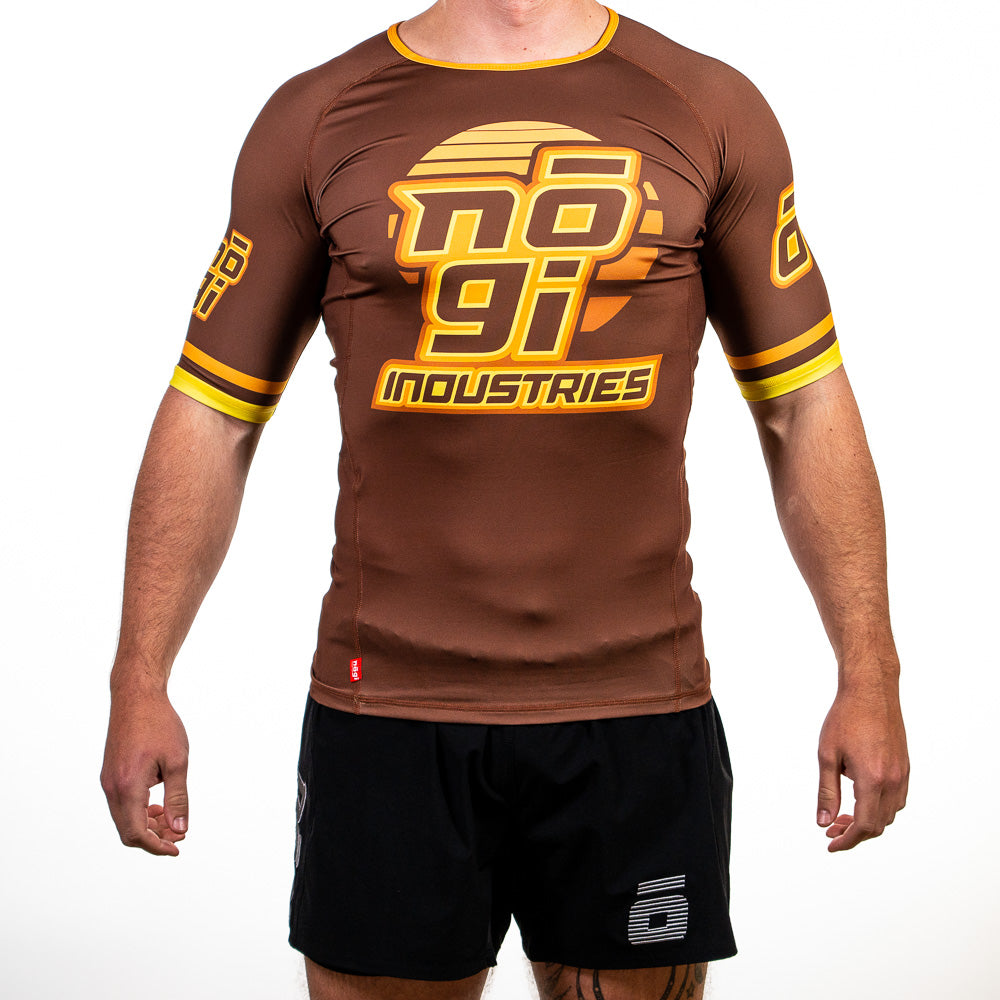 '7Four Short Sleeve Rank Rash Guard Brown by Nogi Industries
