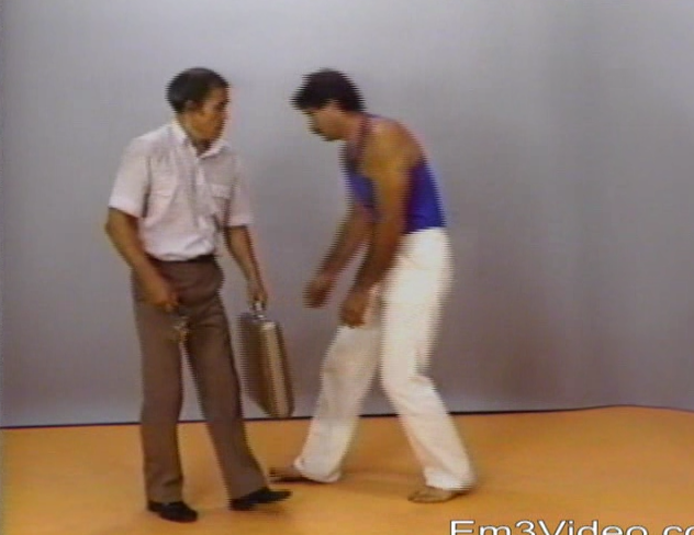 Kubotan The Original Self Defense Keychain 1985 by Tak Kubota (On Demand) - Budovideos Inc