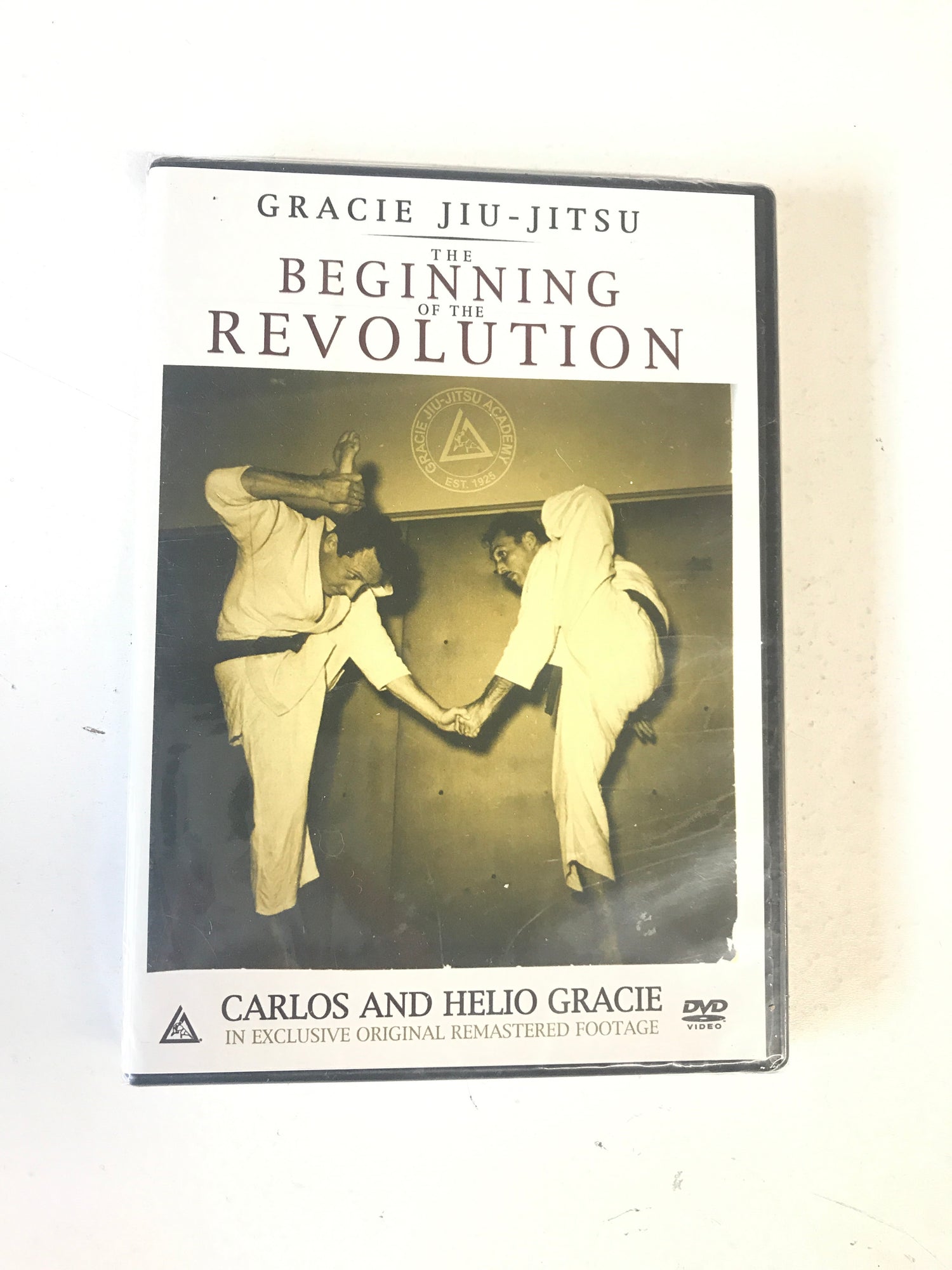 Gracie Jiu-Jitsu The Beginning of the Revolution DVD with Carlos & Helio Gracie - Budovideos