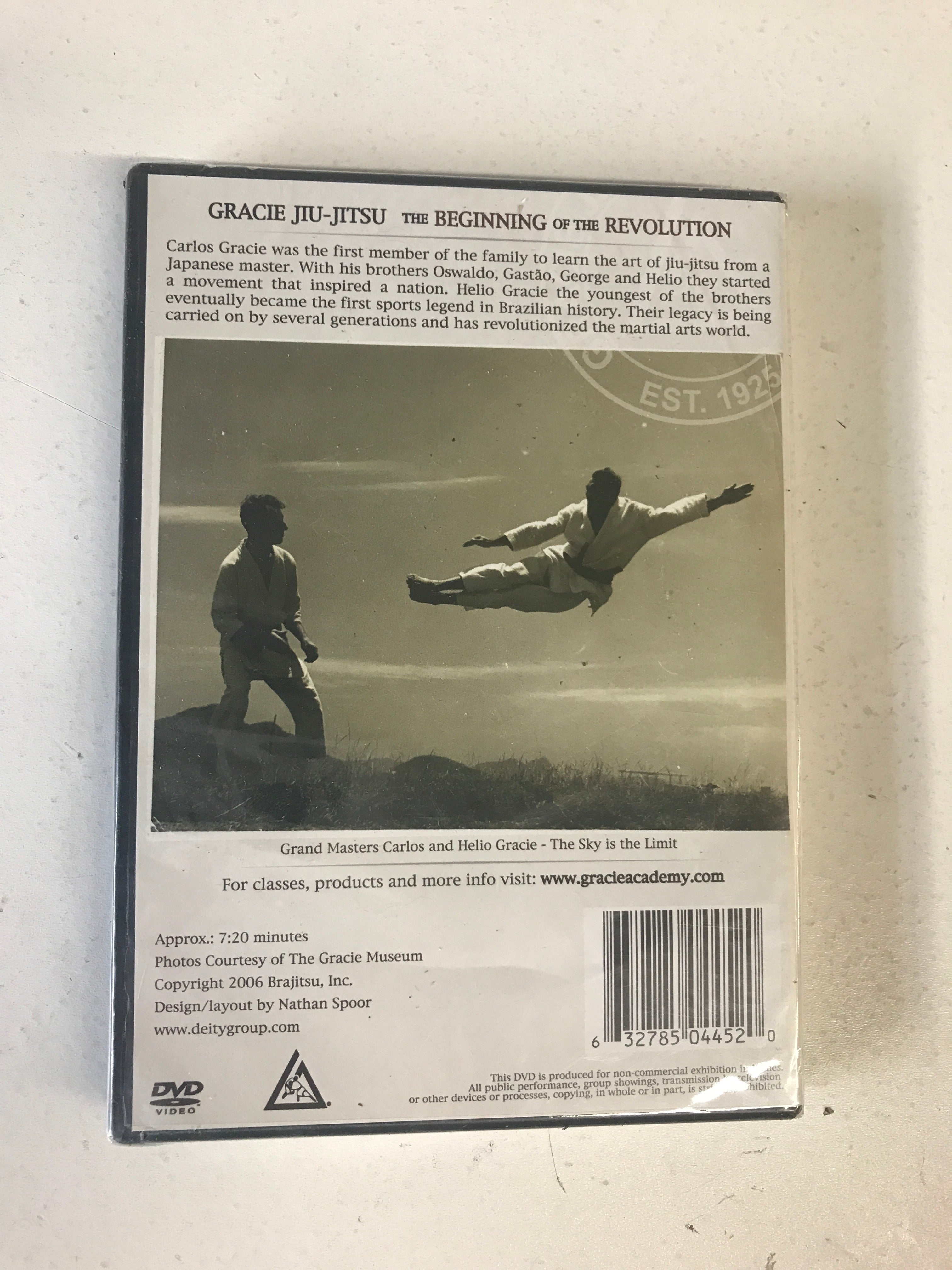 Gracie Jiu-Jitsu: The Beginning of the Revolution DVD with Carlos